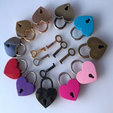 Heart Lock and Key Vintage Old Antique Style - 5minutessolution